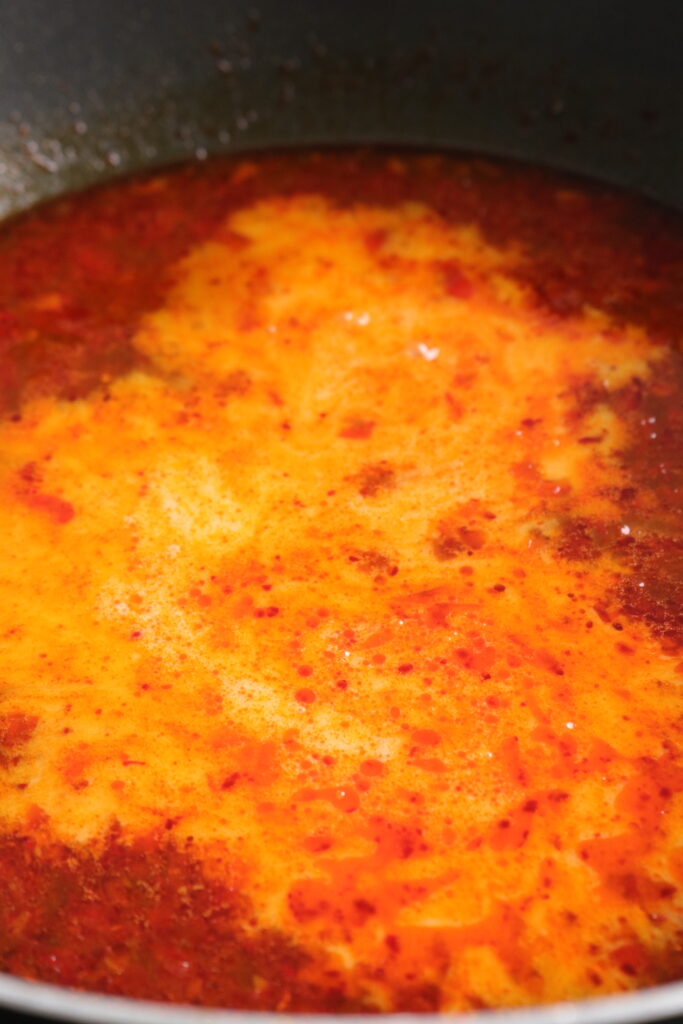add rice flour slurry to sweet chilli sauce
