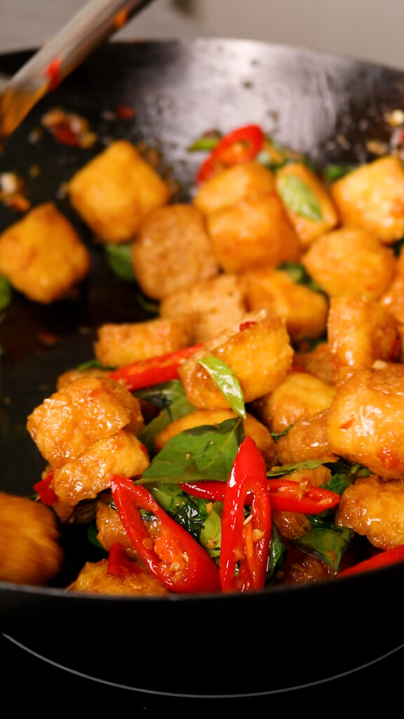 spicy basil tofu puffs
