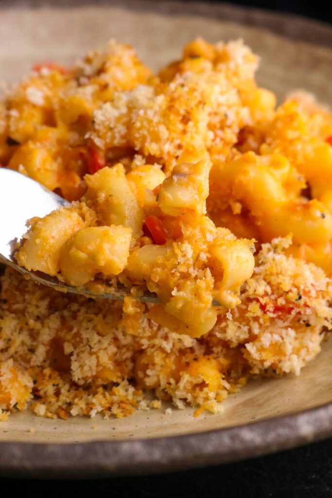 mac and chilli cheese