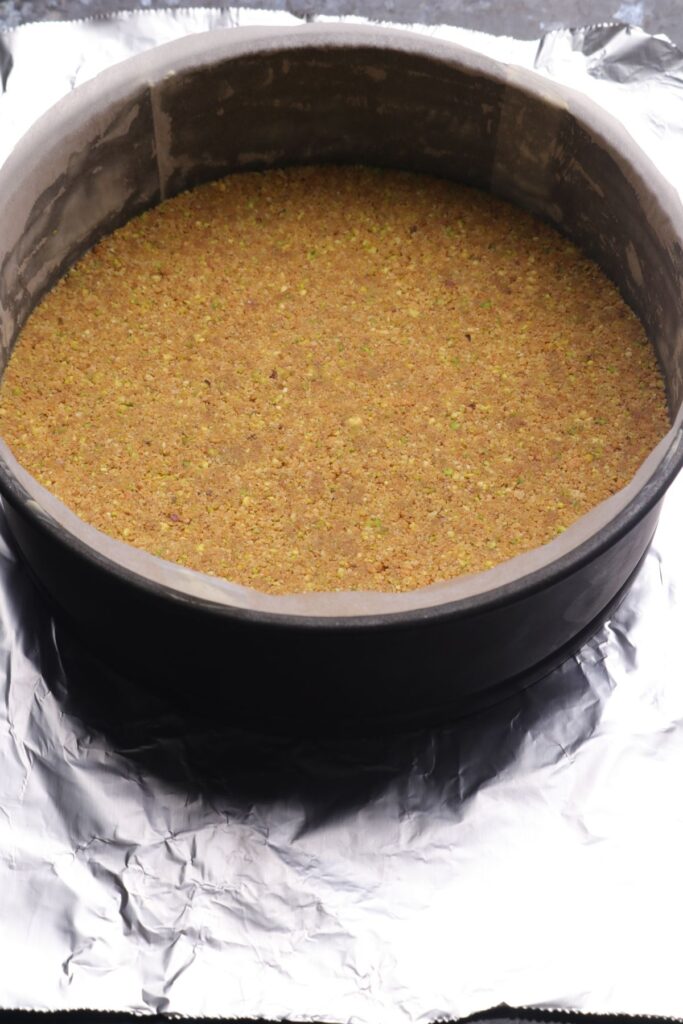 cheesecake base in foil